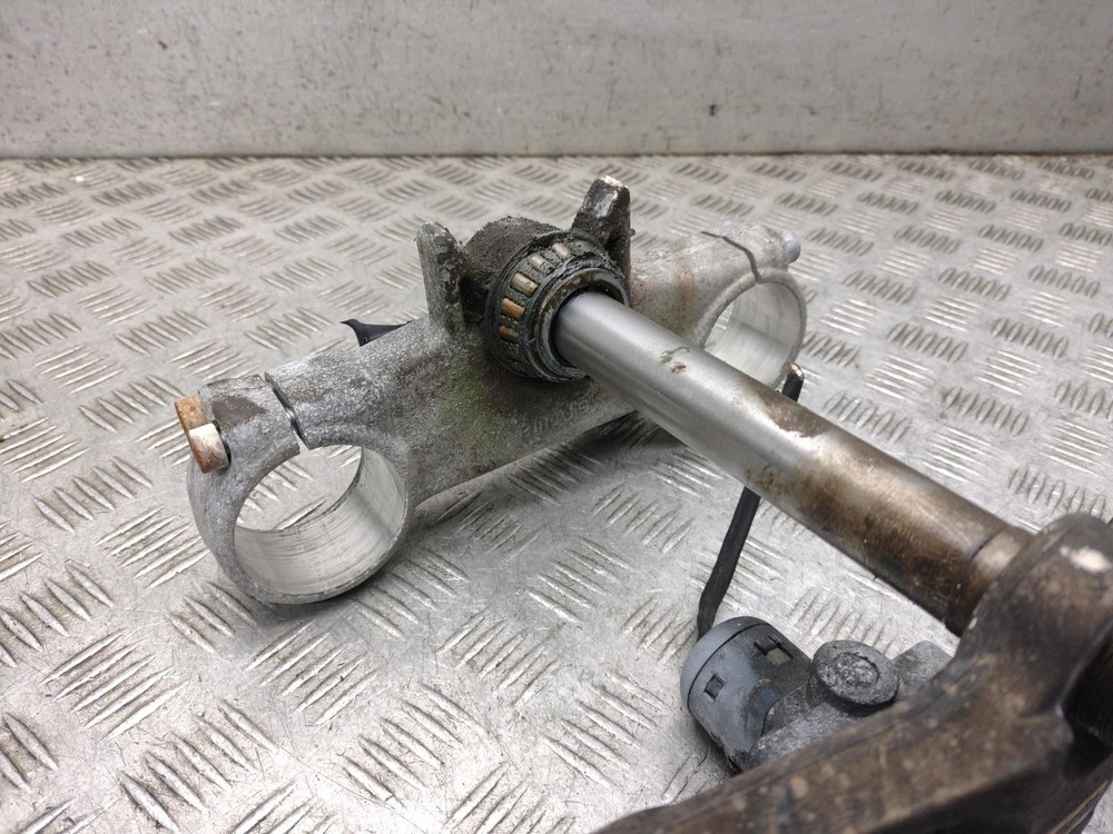 2006 APRILIA RS125 YOKE SET