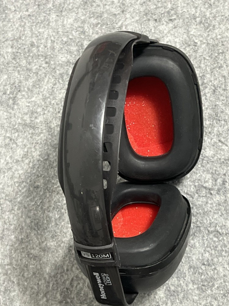 Honeywell Howard Leight VS-120 M