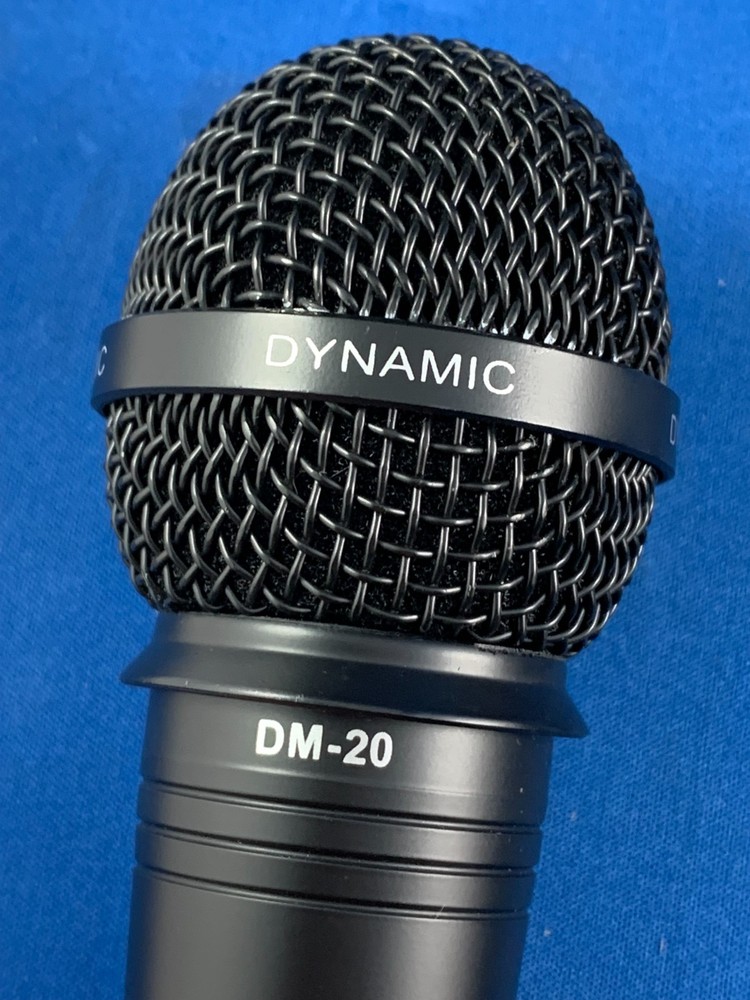 Ashton DM-20 Black Microphone with case