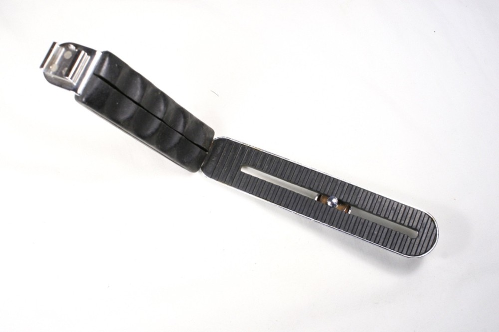 Goldcrest BR-3 Angled Flash Bracket