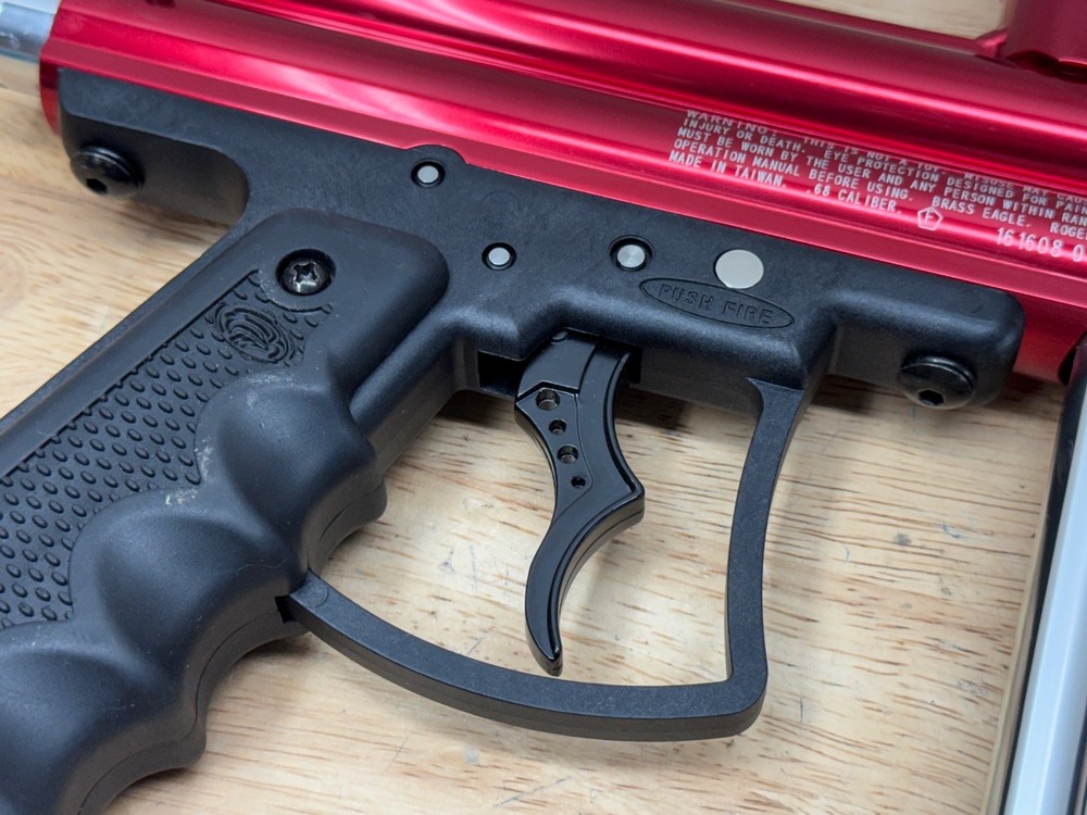Brass Eagle Avenger 3 Paintball Marker Gun Red