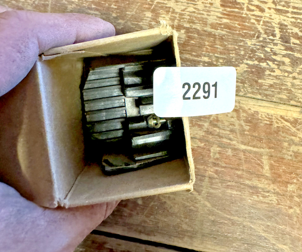 Cutler-Hammer 10250TD3 Selector Switch Adapter