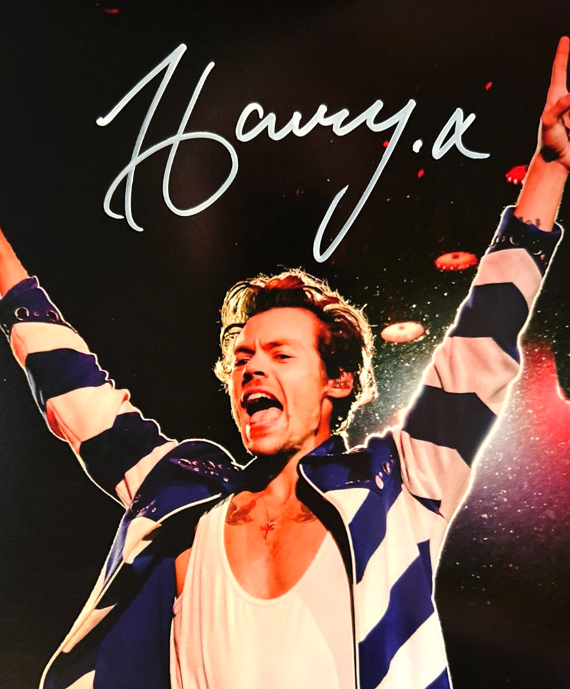 HARRY STYLES Hand Singed 8x10 inch Original Authentic Autograph w/COA