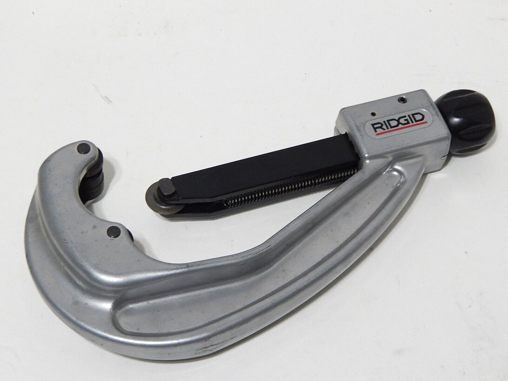 RIDGID NO. 154 PIPE CUTTER