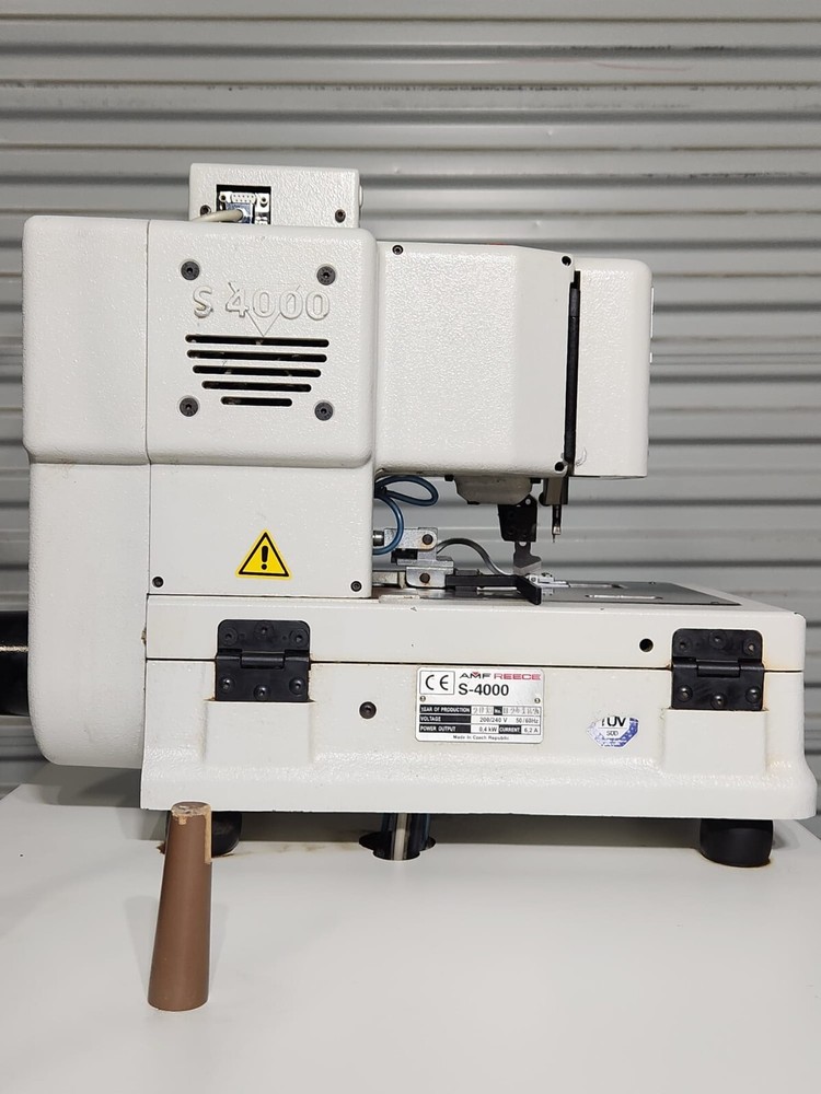AMF REECE S-4000 Chainstitch Tacker Machine - U241874
