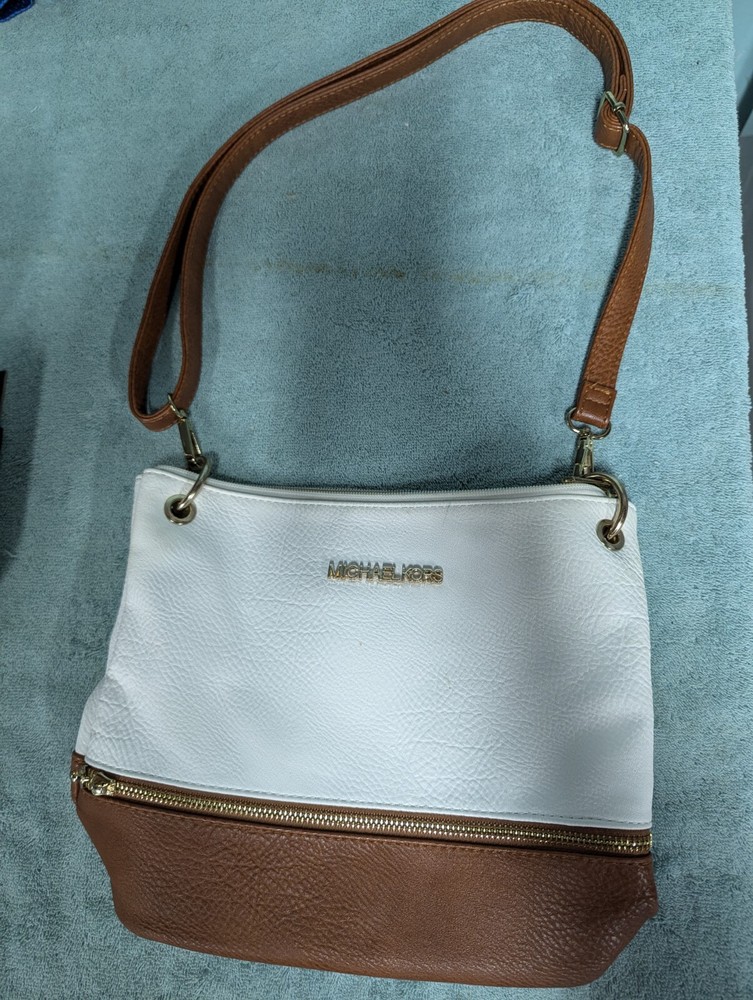 michael kors ladies reverseable belt & Purse