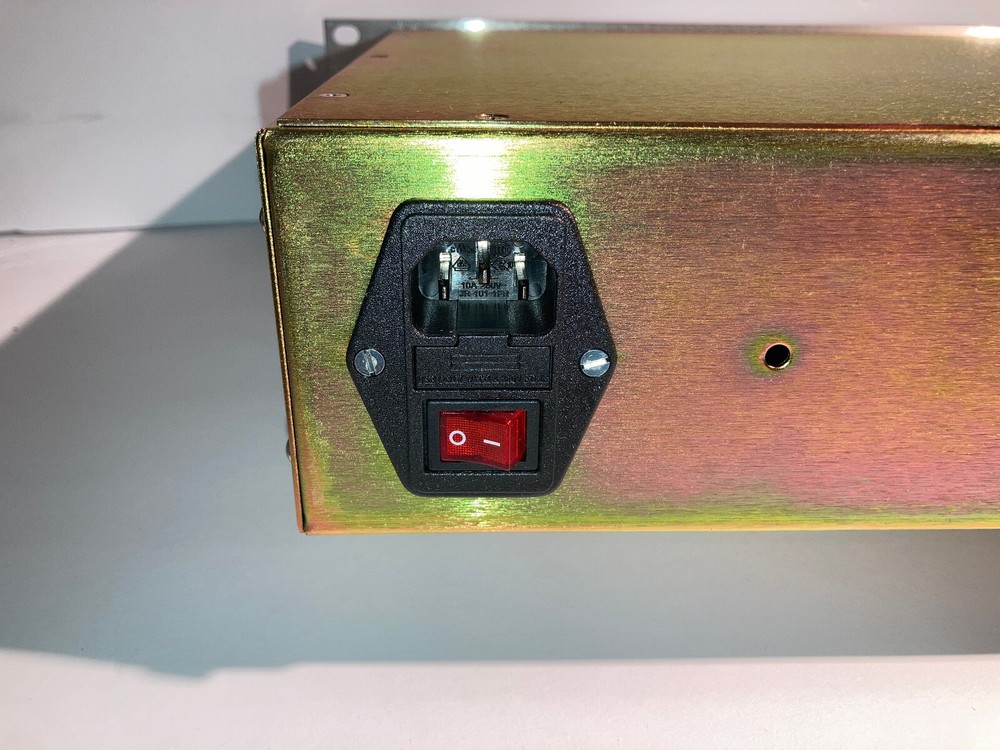 Vintage / Custom Microphone Preamp Case with extras DIY Trident Neve API Quad