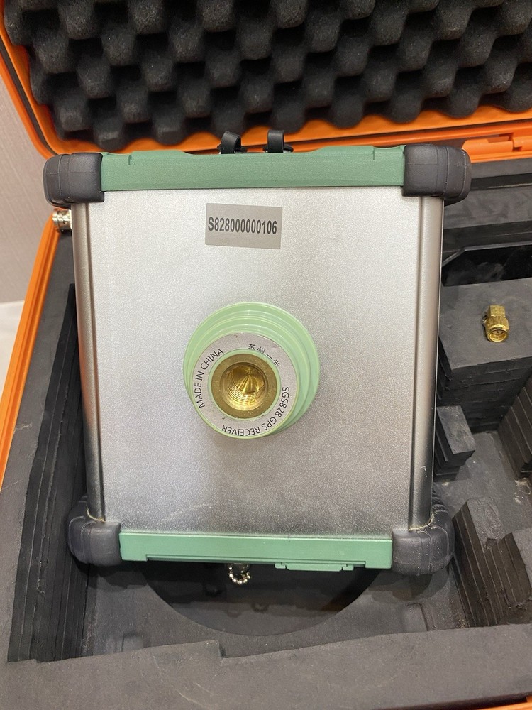 FOIF SGS 828 GPS Receiver