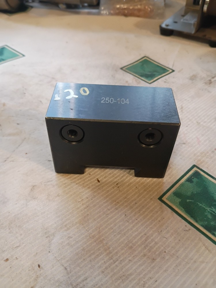 Axa. Quick Change Boring Post