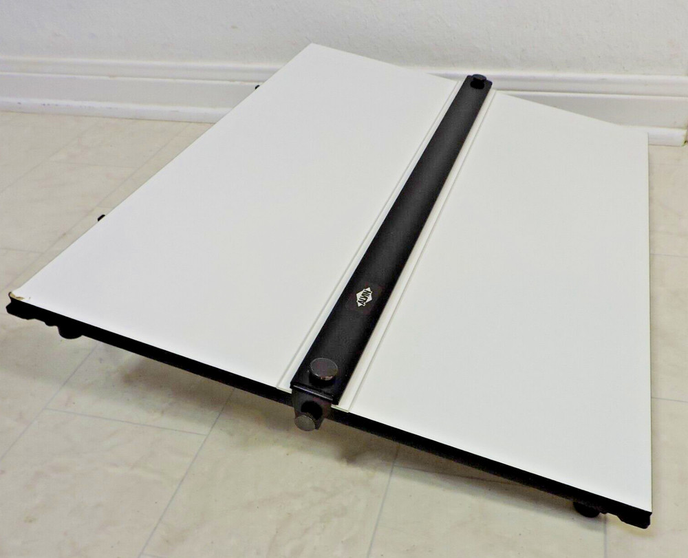 ALVIN 18"x24" Parallel Straight Edge White Drawing/Drafting Board With Case