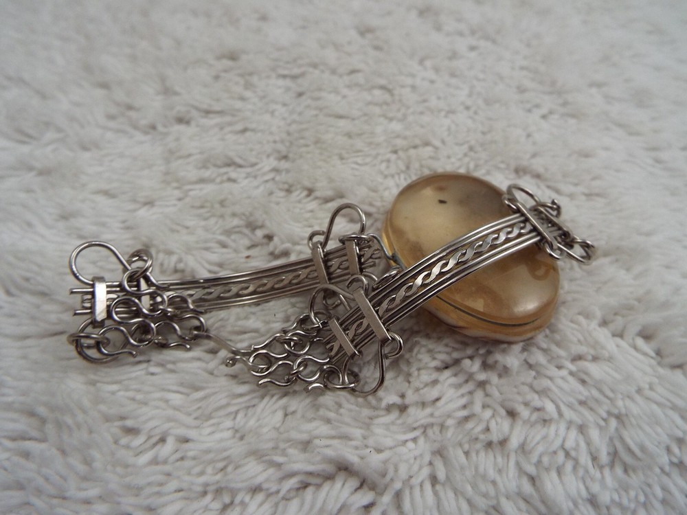 Silvertone Shell Focal Bracelet