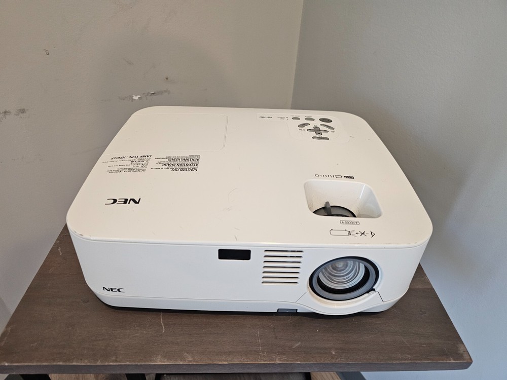 NEC NP300 Projector XGA Conference room