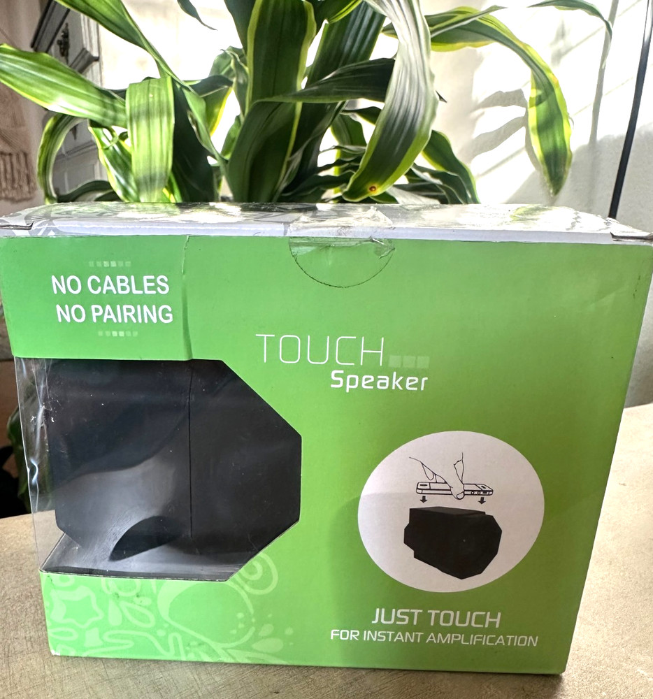 Tectron #HT707 Black Touch Speaker Rechargeable No Cables No Pairing EUC
