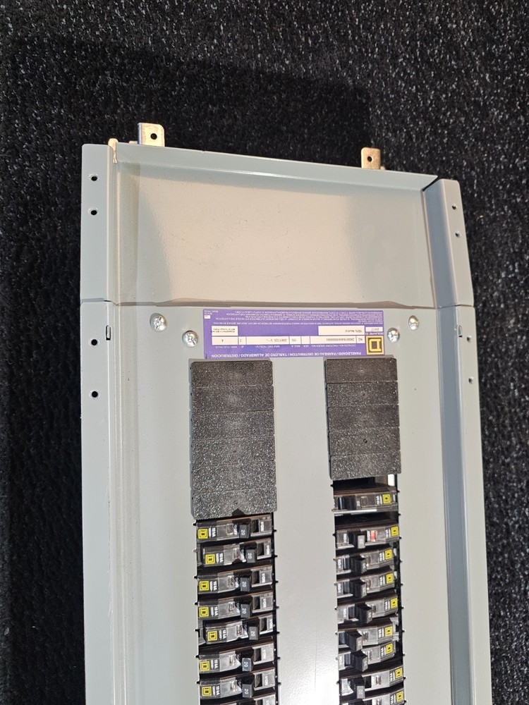 Square D Panelboard Interior NQ 3-Phase 4-Wire Circuit Configuration Aluminum