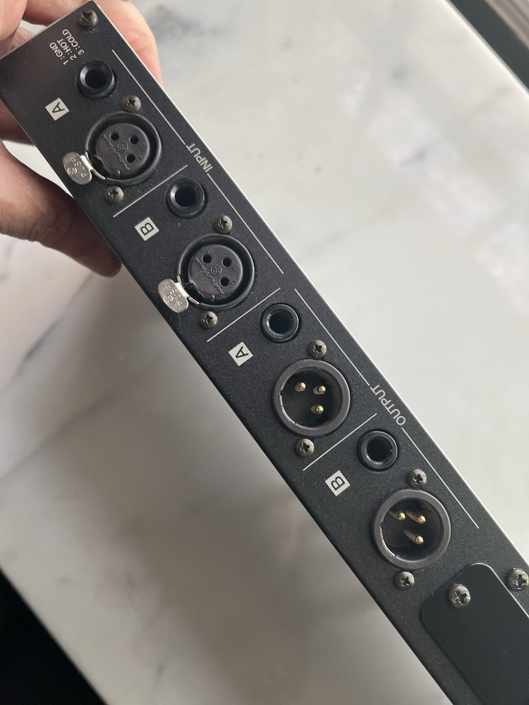 ROLAND SRV-3030 24-BIT DIGITAL REVERB EFFECTS PROCESSOR RACK EFFECTS Vintage