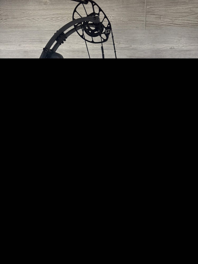 Used PSE Mach 34 E2 cam 60-70 lbs right hand charcoal