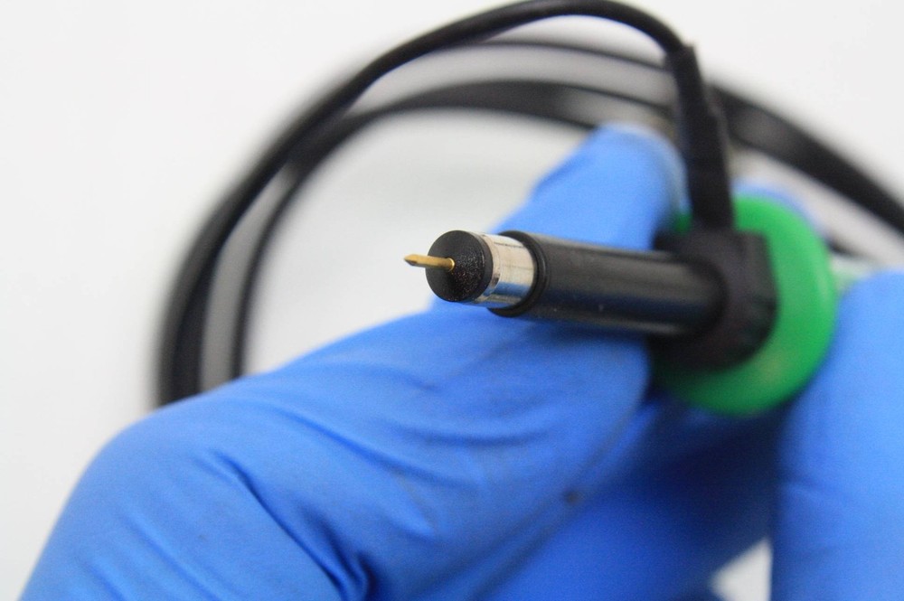 GaGe 220-100-003 Oscilloscope Probe with Adaptors / Disk Drive Analyzer