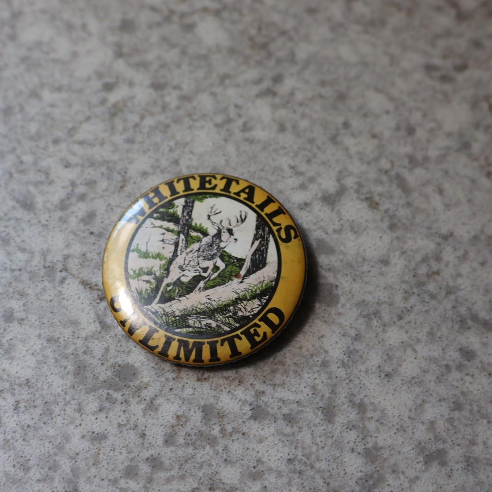 Whitetails Unlimited vintage pin button