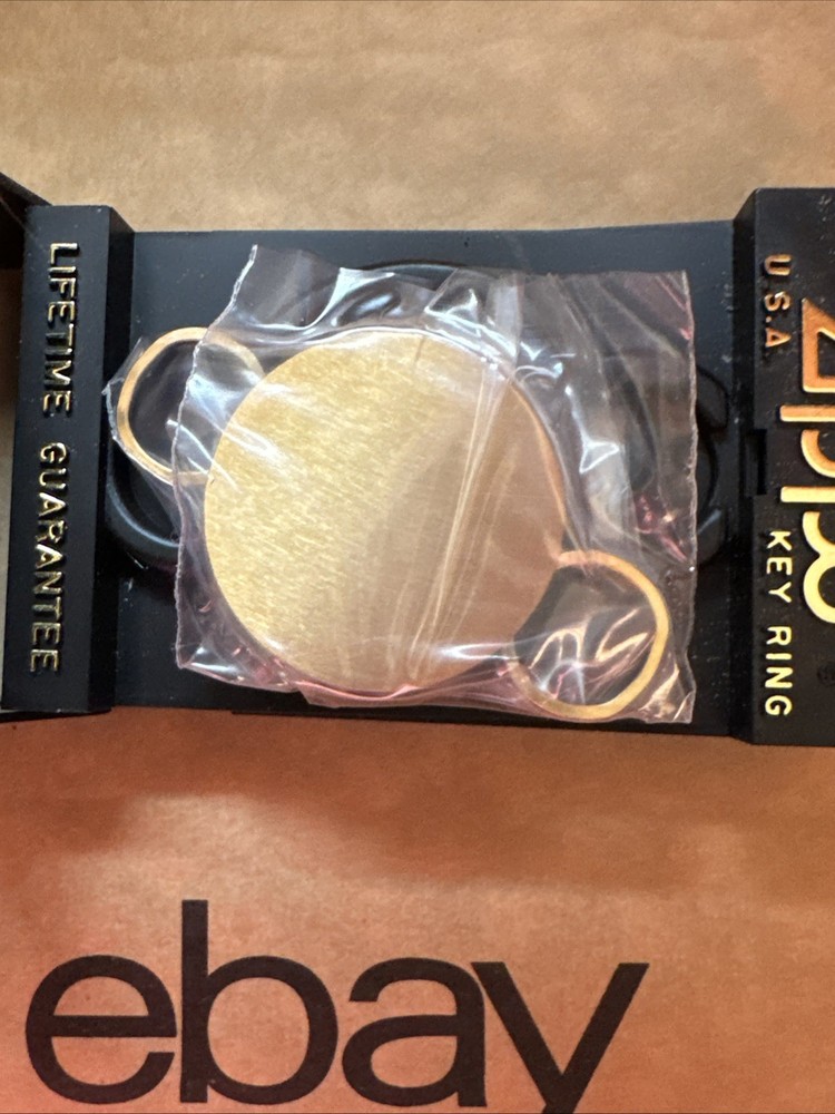 Zippo Key Holder "Brickyard 400"