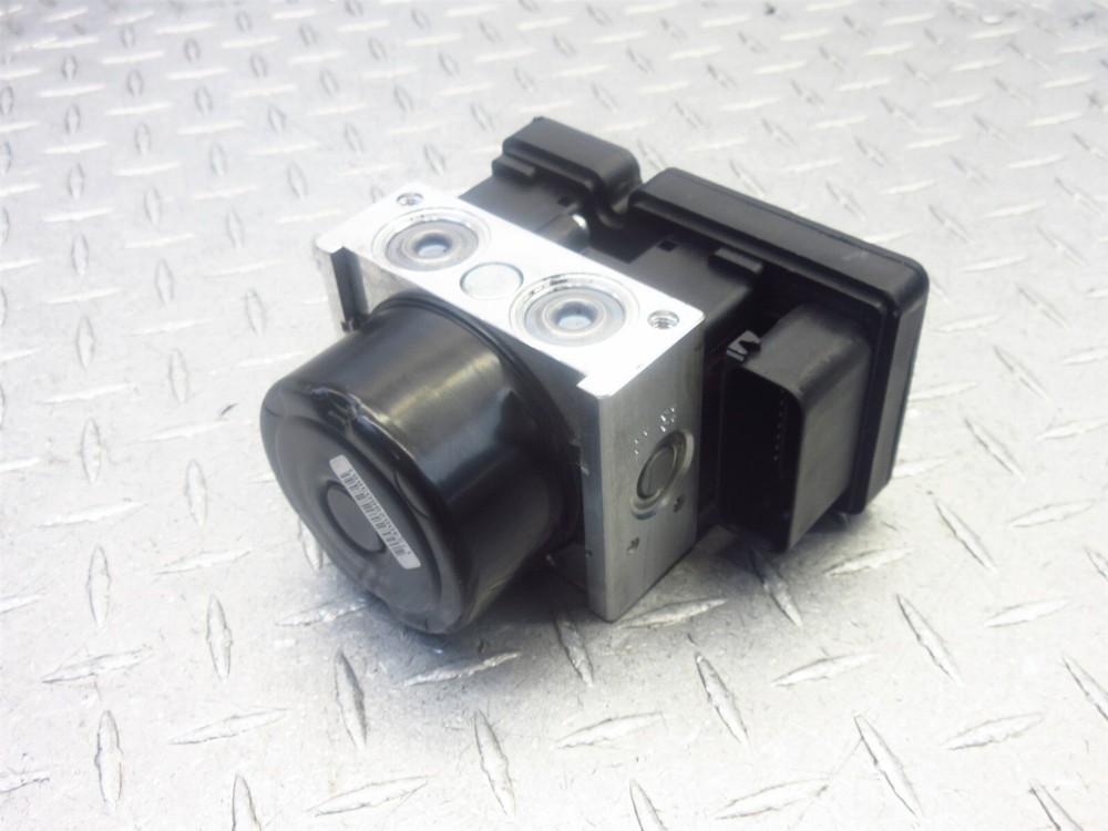 2020 19-20 Piaggio BV350 ABS Brake Pump Module