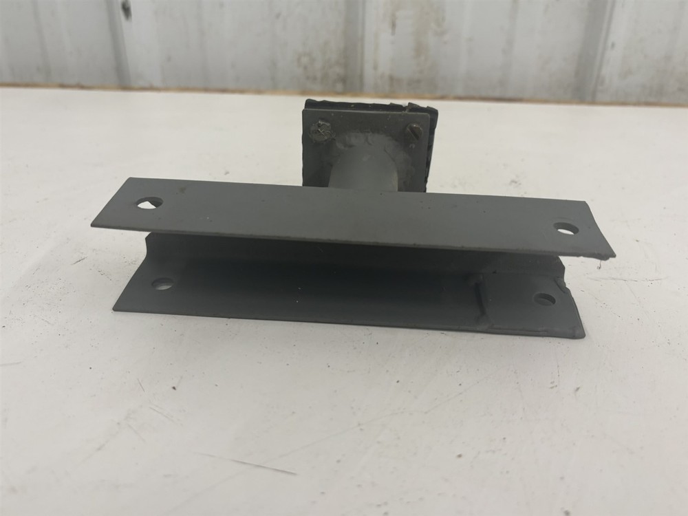 Luscombe Model 8 mount bracket support brace