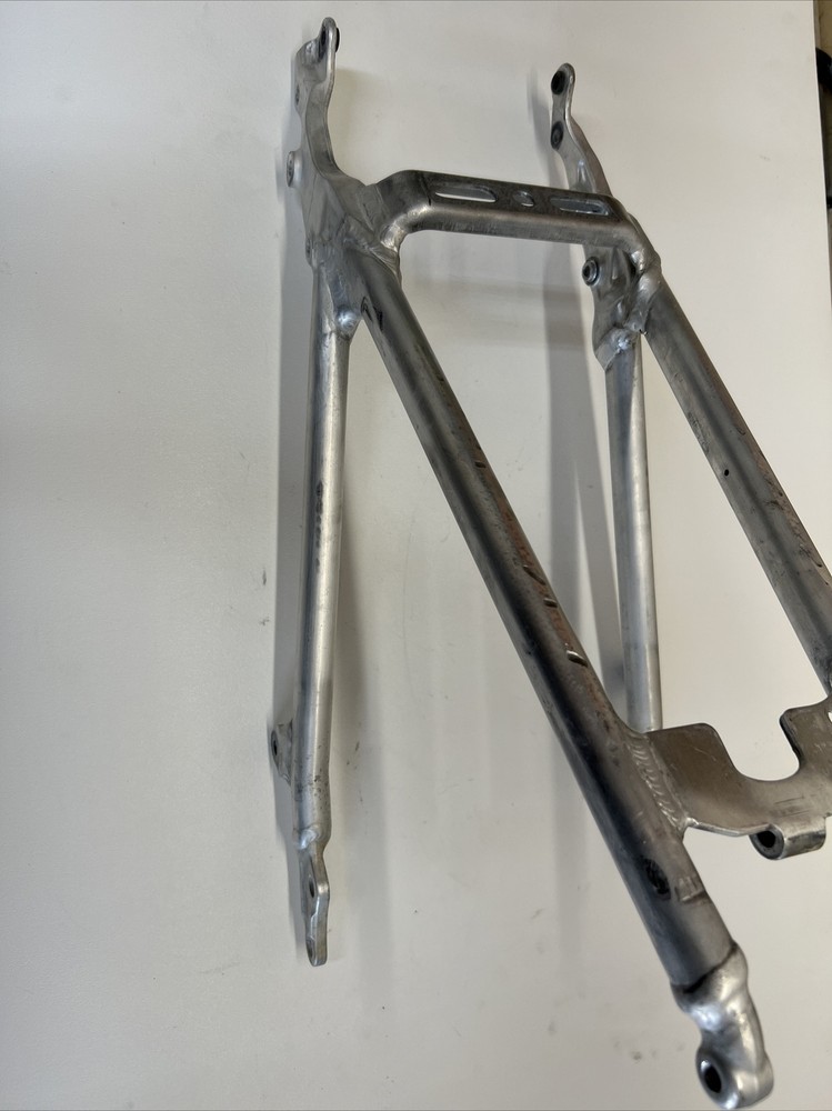 2006 honda crf250r Subframe 3