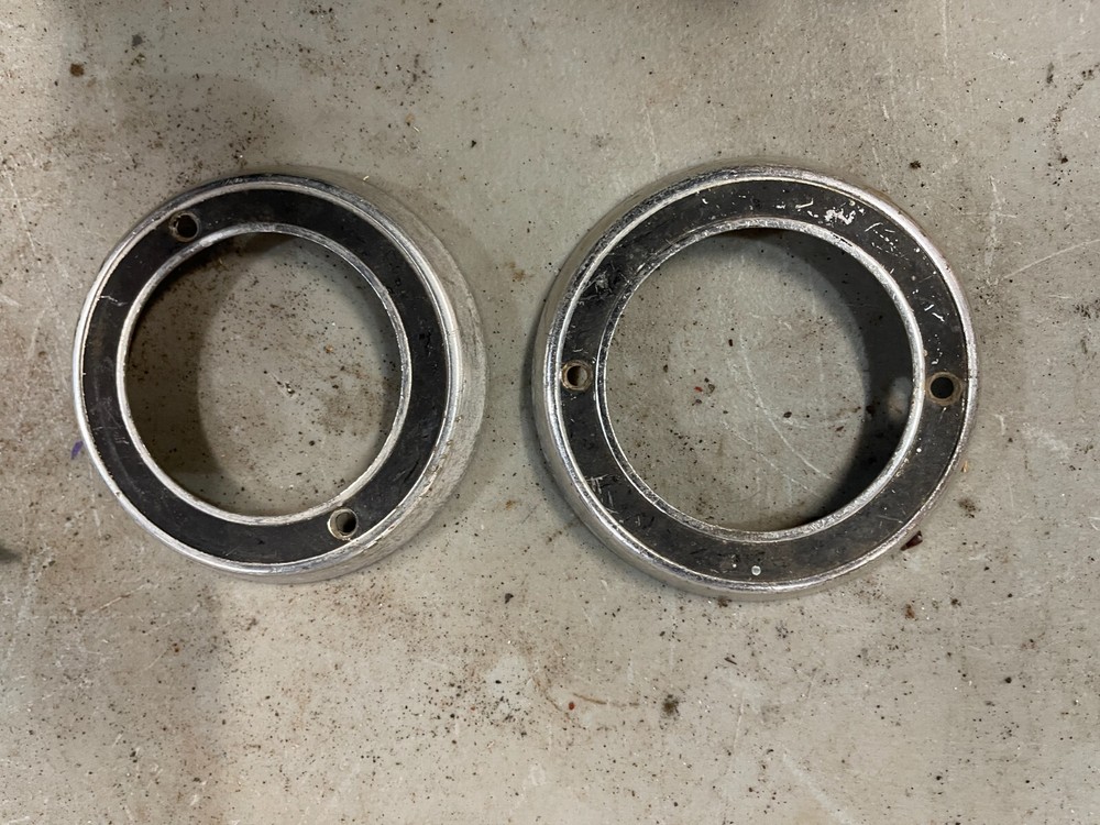 mopar light socket unknown application pair help me as to what it is please 60's