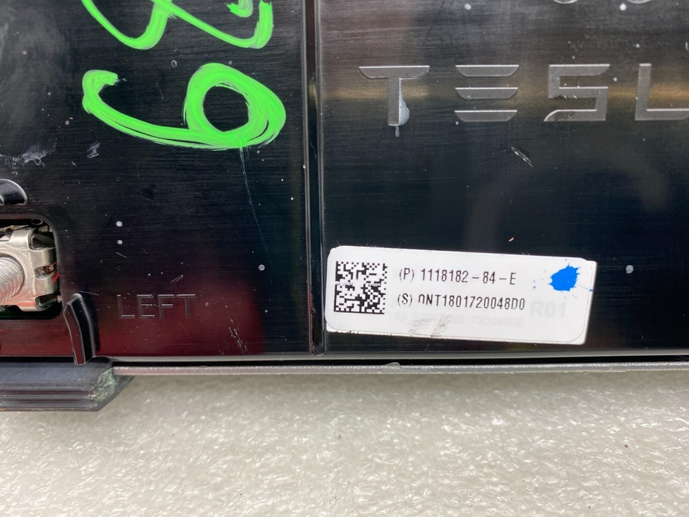 ⭕2017-2020 Tesla Model 3 Front Suspension Electrical Control Module 1118182-84-E