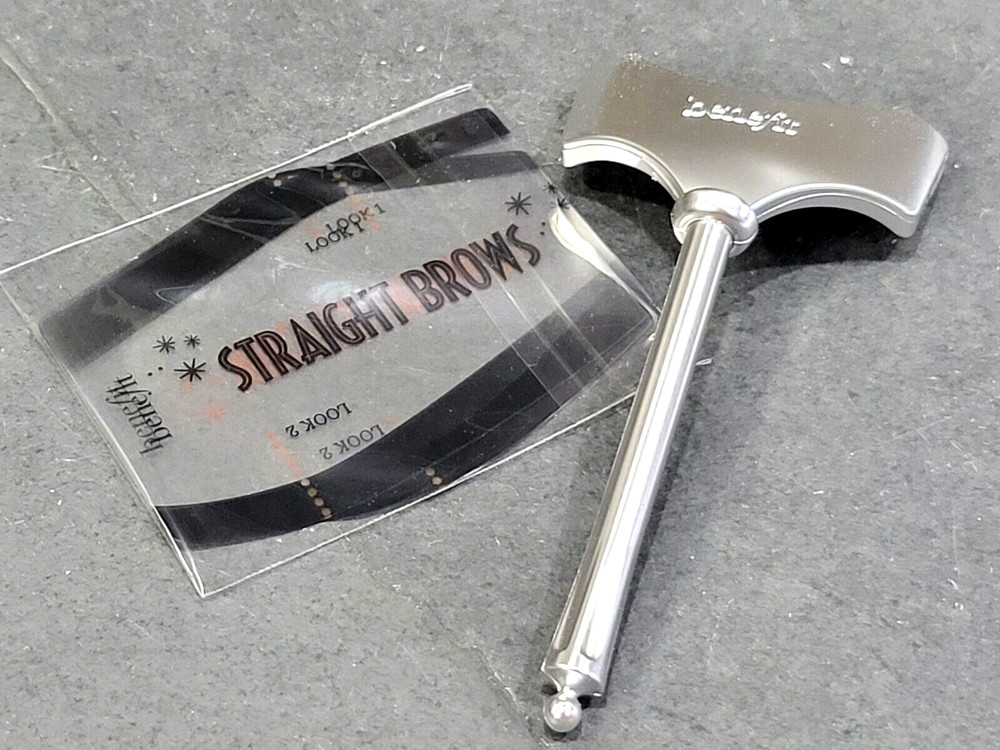 Benefit ~ Straight Brows ~ Two Different Looks Shaping Stencils