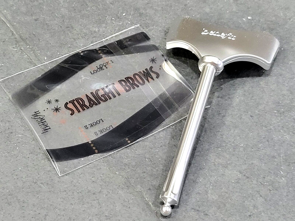 Benefit ~ Straight Brows ~ Two Different Looks Shaping Stencils