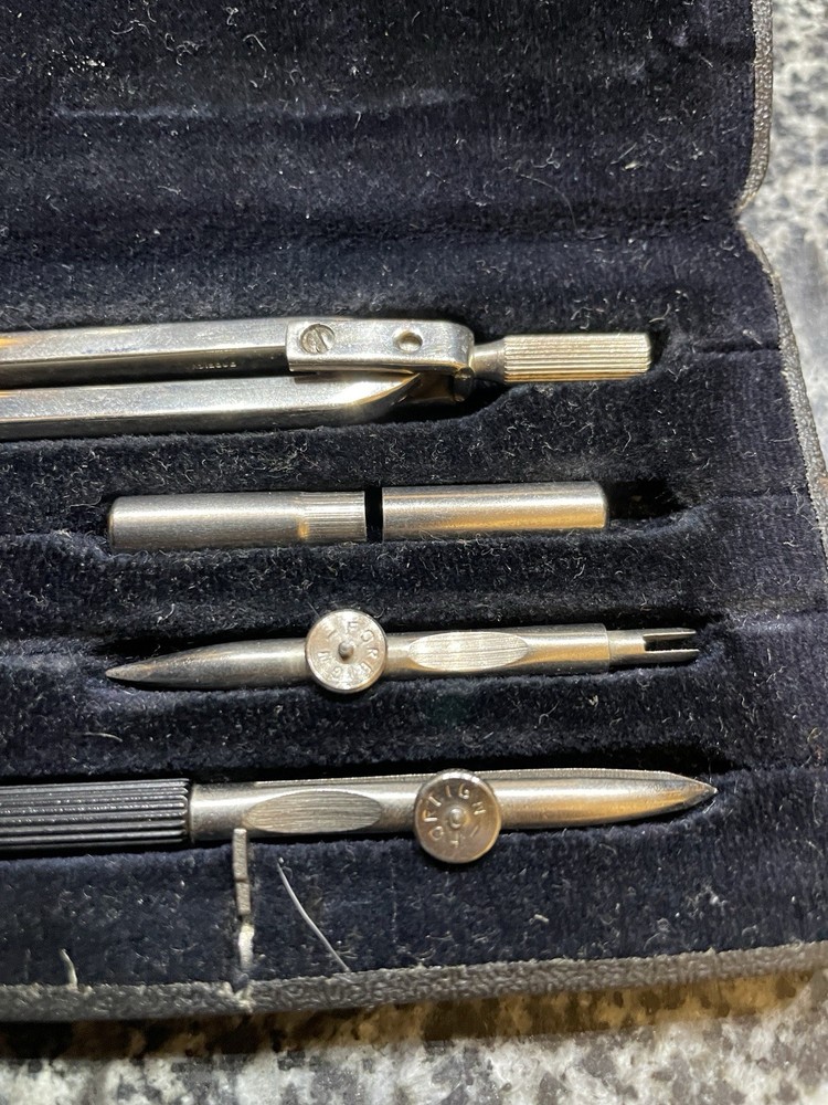 Vintage Pythag Engineering Compass Set Case Surveying Drafting
