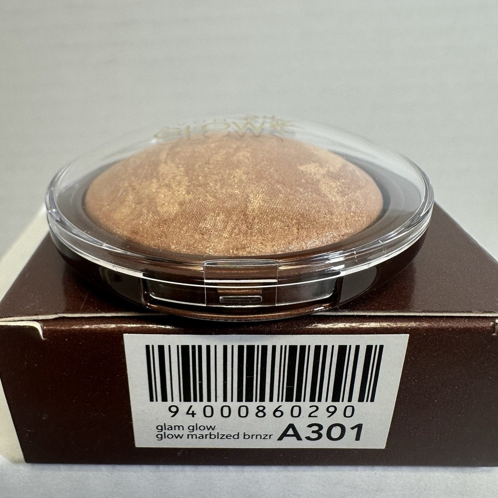 AVON Marbelized Bronzer Bronzing Powder Highlighter - GLAM GLOW A301