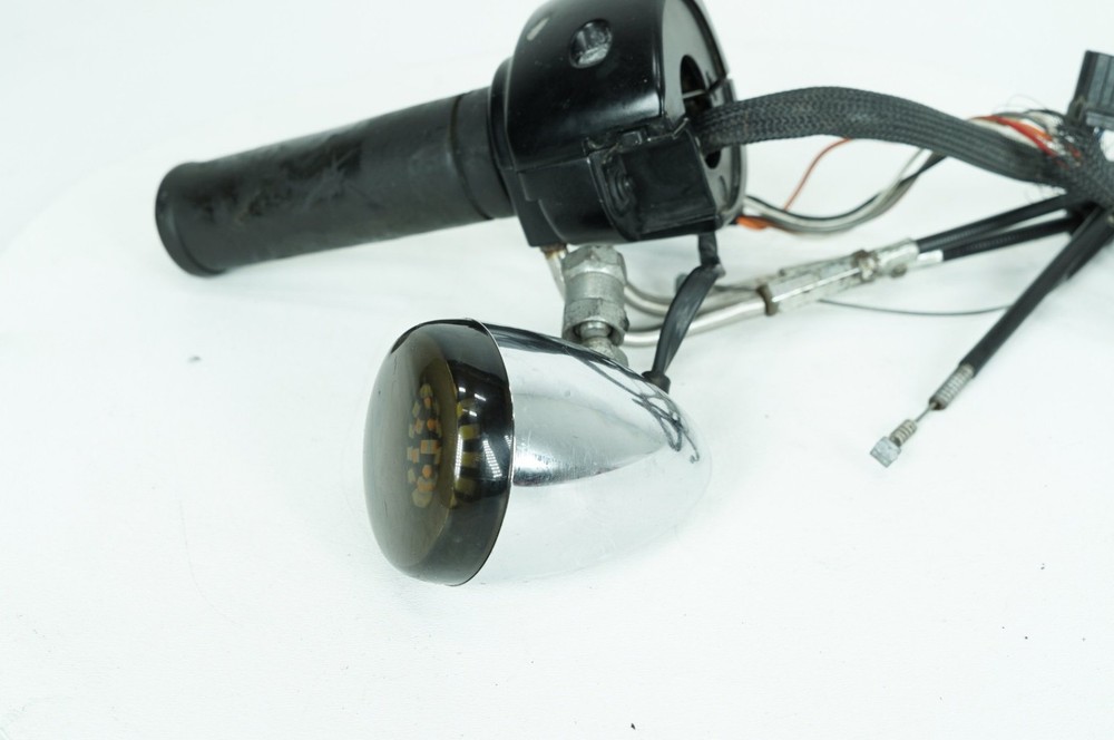 09 Harley Dyna Super Glide Custom OEM Right Engine Start Kill Switches Controls