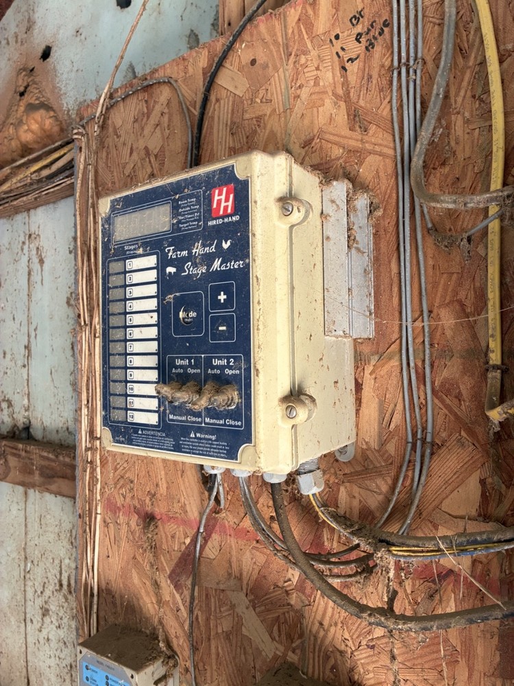 Hired-Hand Farm Hand Stage Master Poultry House Ventilation Controller