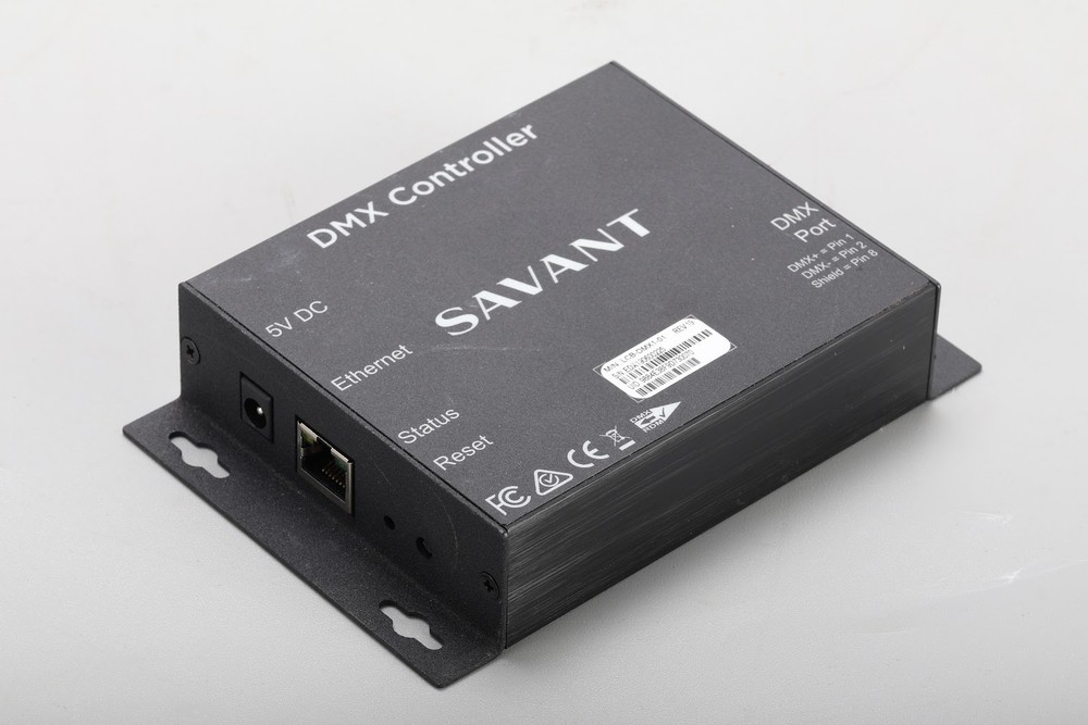 Savant LCB-DMX1-01 Wired DMX Low Voltage Lighting Controller