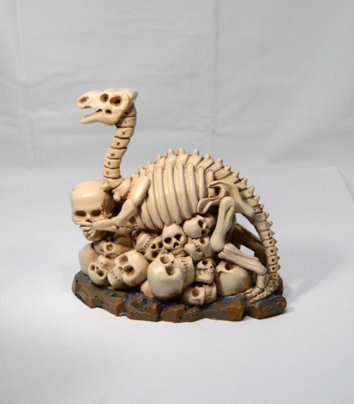 Dinosaur Skeleton with Skulls Figurine 6 in. tall