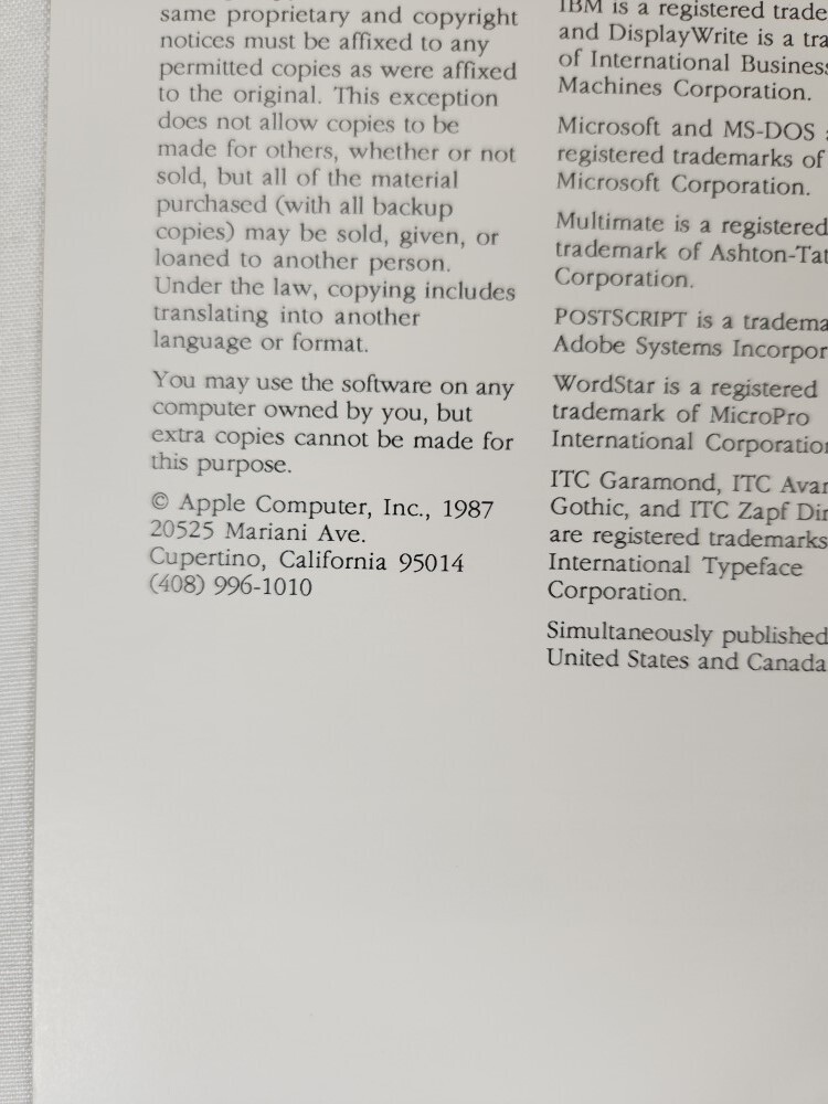 Apple Computer Macintosh Utilities User's Guide 1987 Manual ~ Vintage Computing