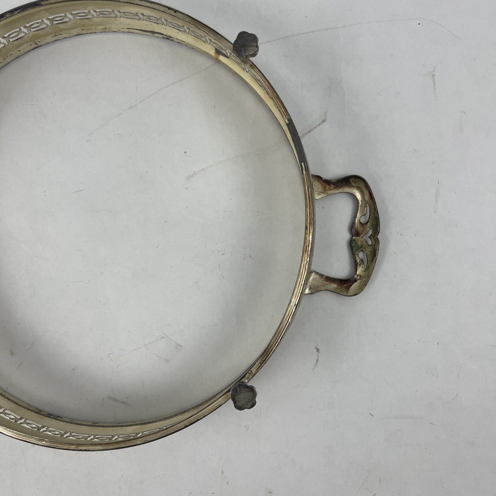 3639 Silver Plated vegetable dish holder 8 3/4”