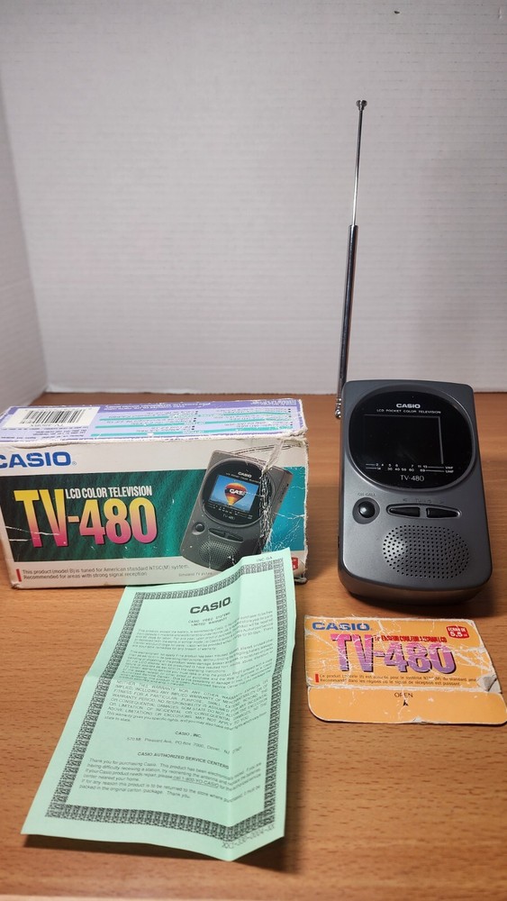 Vintage Japan Casio Mini Handheld Travel TV-480 Model B
