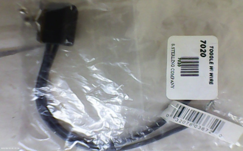 ROTARY 7020 TOGGLE SWITCH W/WIRE LEADS (7G1B)