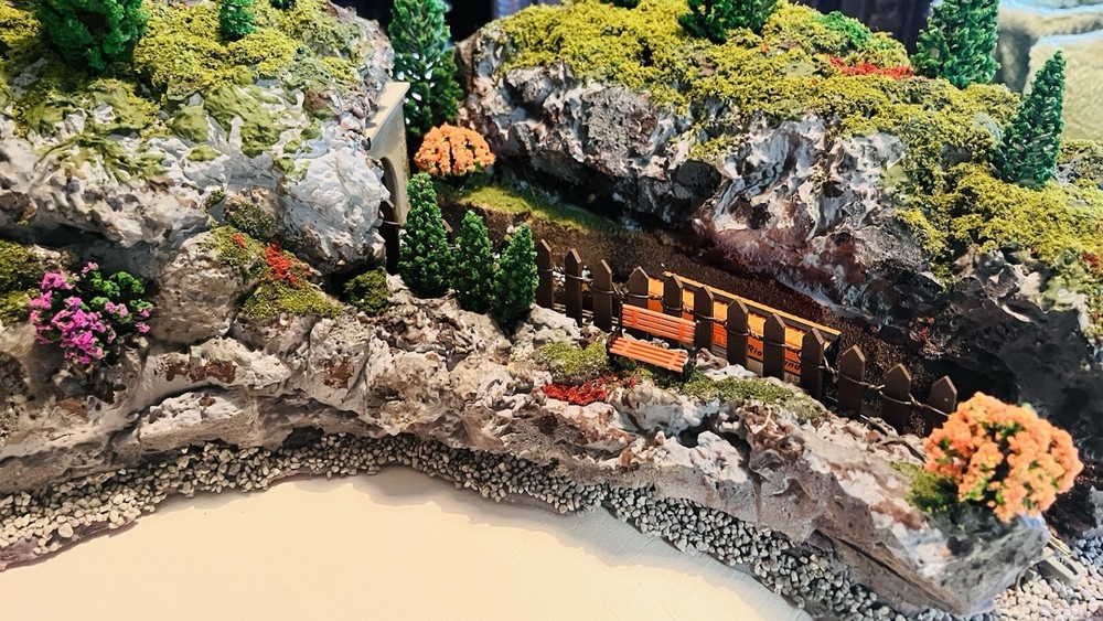 N Scale Mountain Scenery Layout