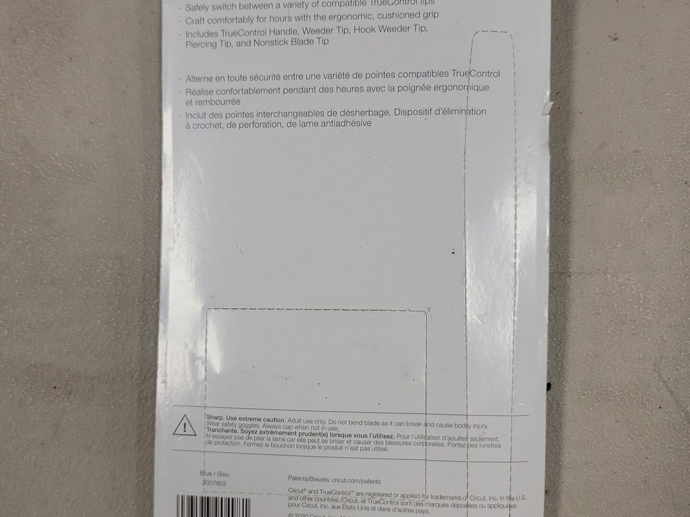 Cricut Weeding Kit True Control  4-in-1 tool 2007803 unopened