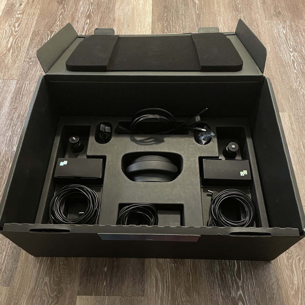 Valve Index PC And Console VR Headset Full Kit - Black - Tested Working