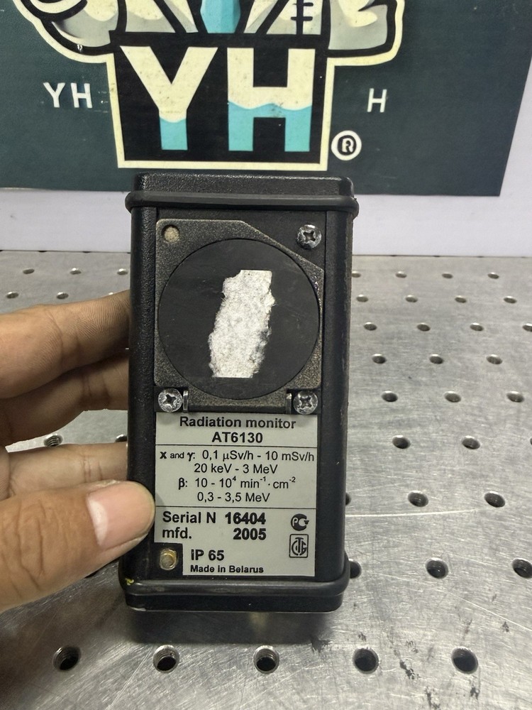 ATOMTEX AT6130 Radiation Survey Meter Tested w/ Am241 Shielding Response