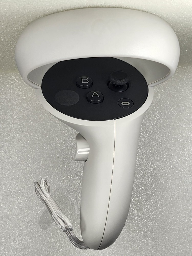 Meta Oculus Quest 2 RIGHT Controller ONLY - White - Model JD96CX - Open Box