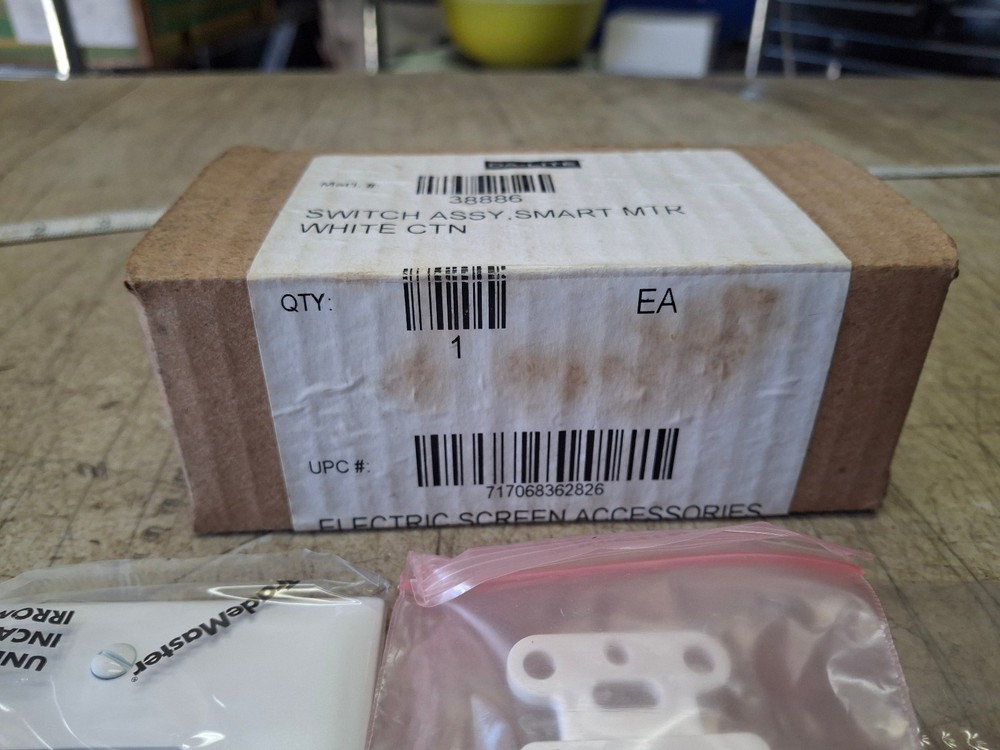 Da-Lite 38886 Built-In Smart Motor Hardware Kit Switch White