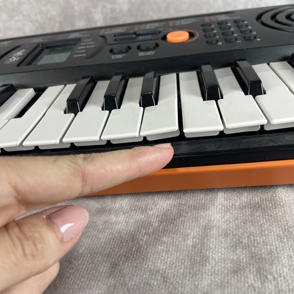 Casio SA-76 Mini Electronic Keyboard – 44 Mini-Size Keys PARTS ONLY!