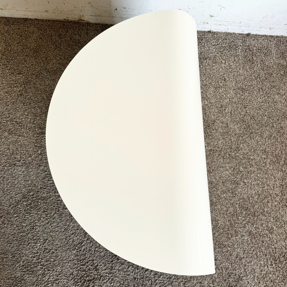 Postmodern Sculpted White Lacquer Laminate and Lucite Waterfall Side Table