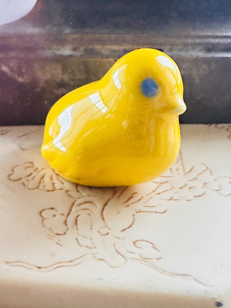 Mini Ceramic Chick Easter Tiered Tray Decor
