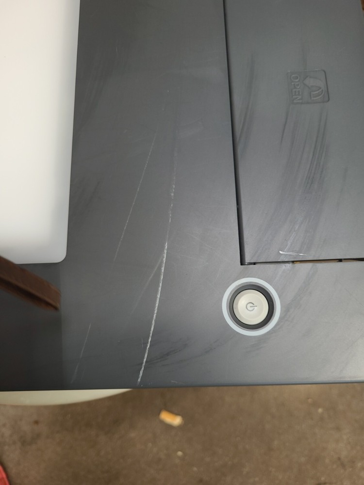 Elmo P100 16x Zoom Visual Presenter Projector Presentation Machine